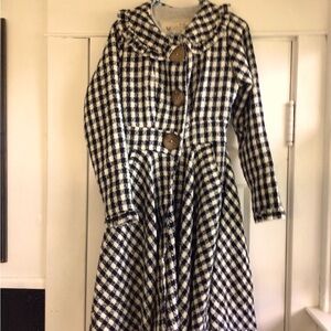 Farmhouse Frock lightweight coat, size S